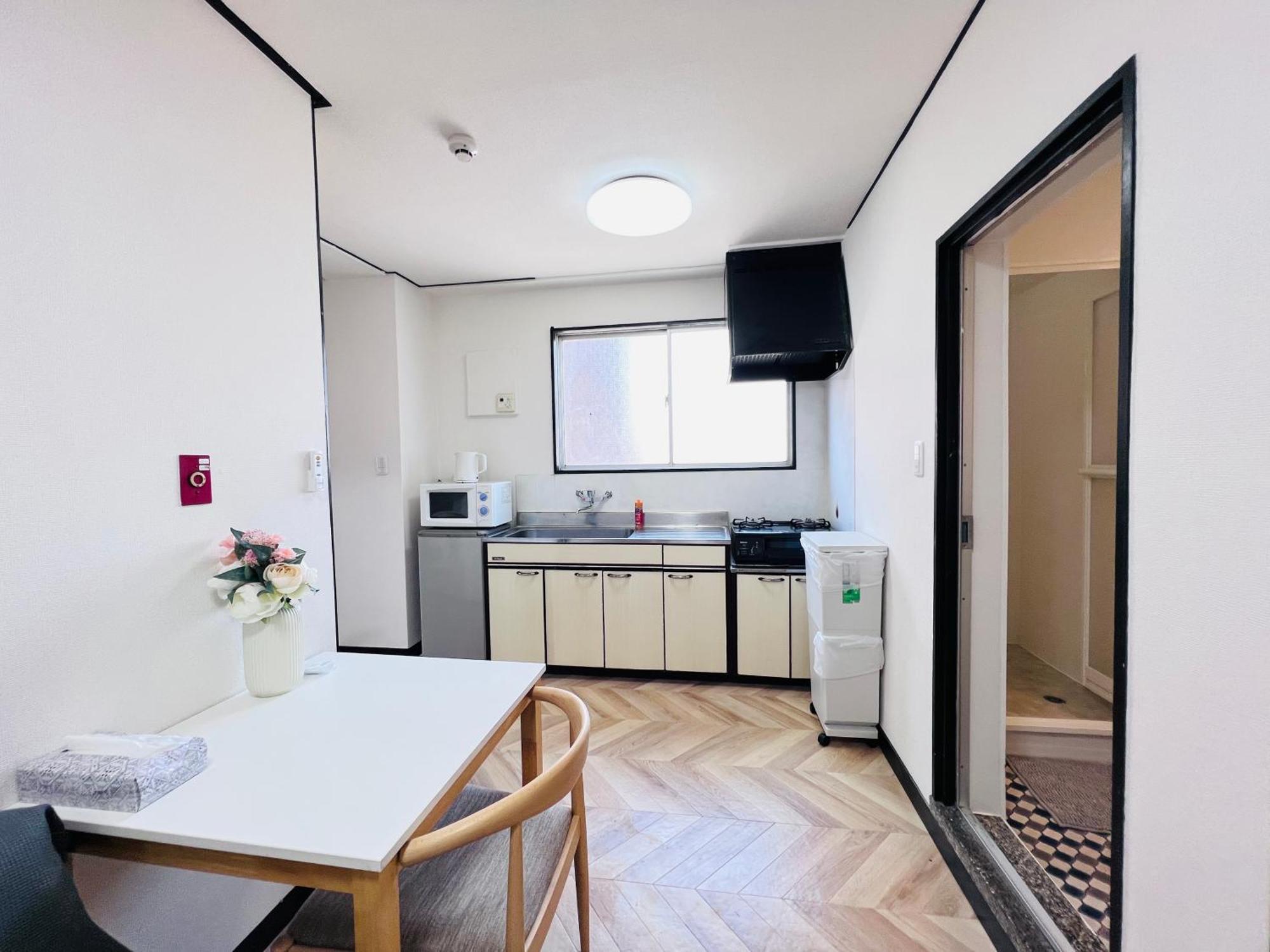 Shinjuku -jx House *